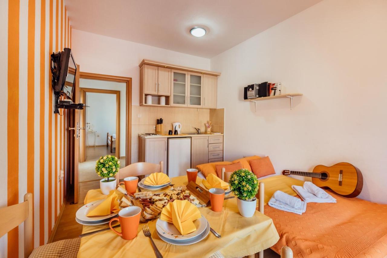 Apartments Cosovic Kotor Buitenkant foto