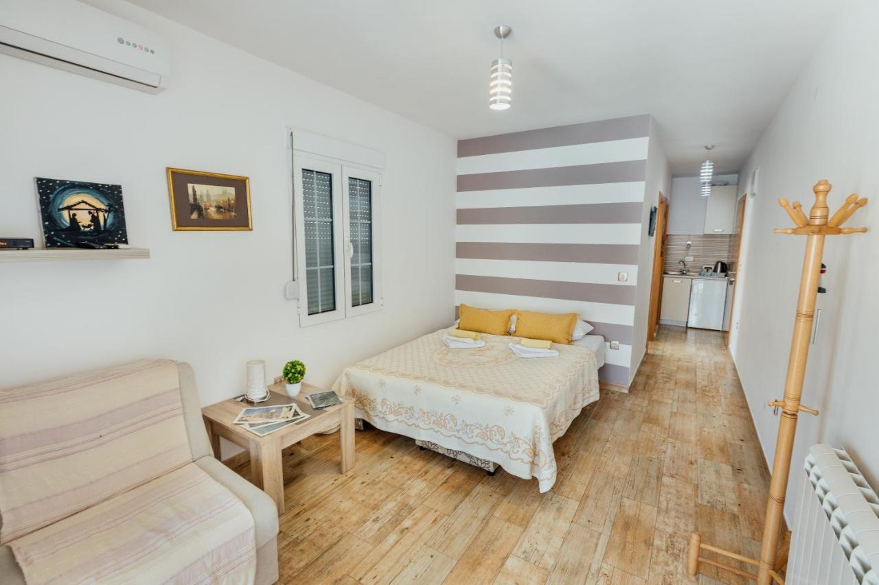 Apartments Cosovic Kotor Buitenkant foto