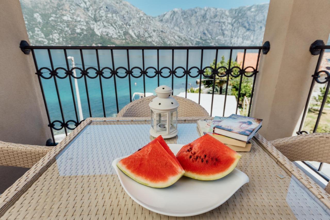 Apartments Cosovic Kotor Buitenkant foto